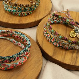 Za Bracelet | Gelang Makrame Kristal